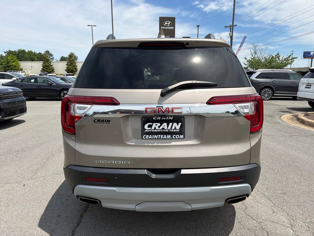 Used 2023 GMC Acadia SLE w/ Driver Convenience Package FWD image 6