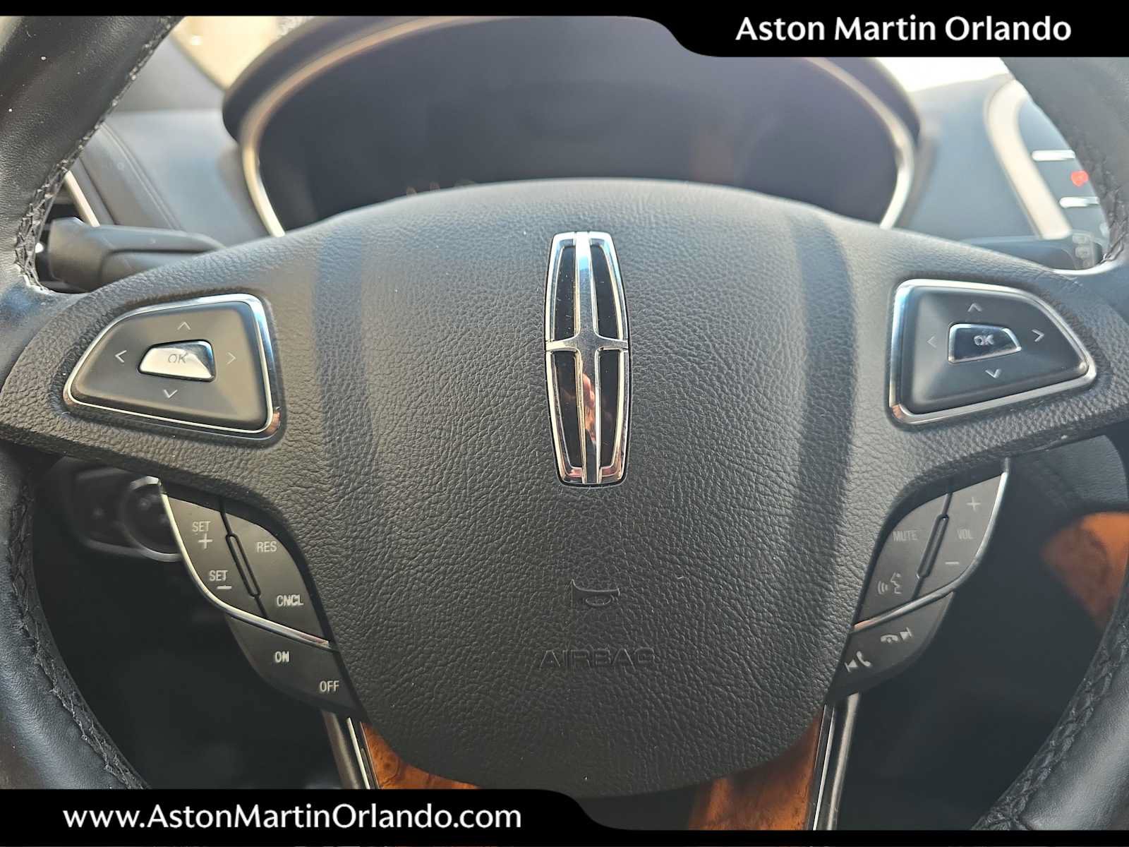 Used 2016 Lincoln MKX Reserve w/ Climate Package AWD/4WD image 21