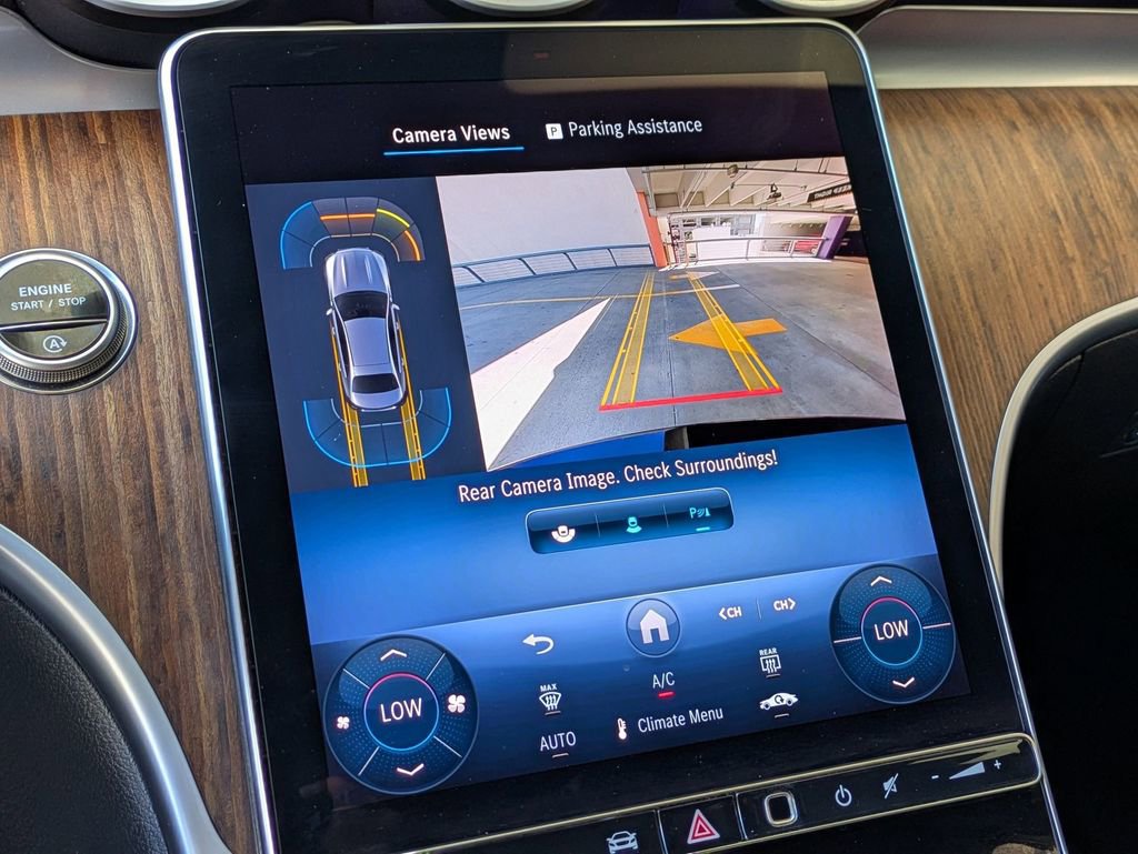 Used 2025 Mercedes-Benz C 300 Sedan image 16