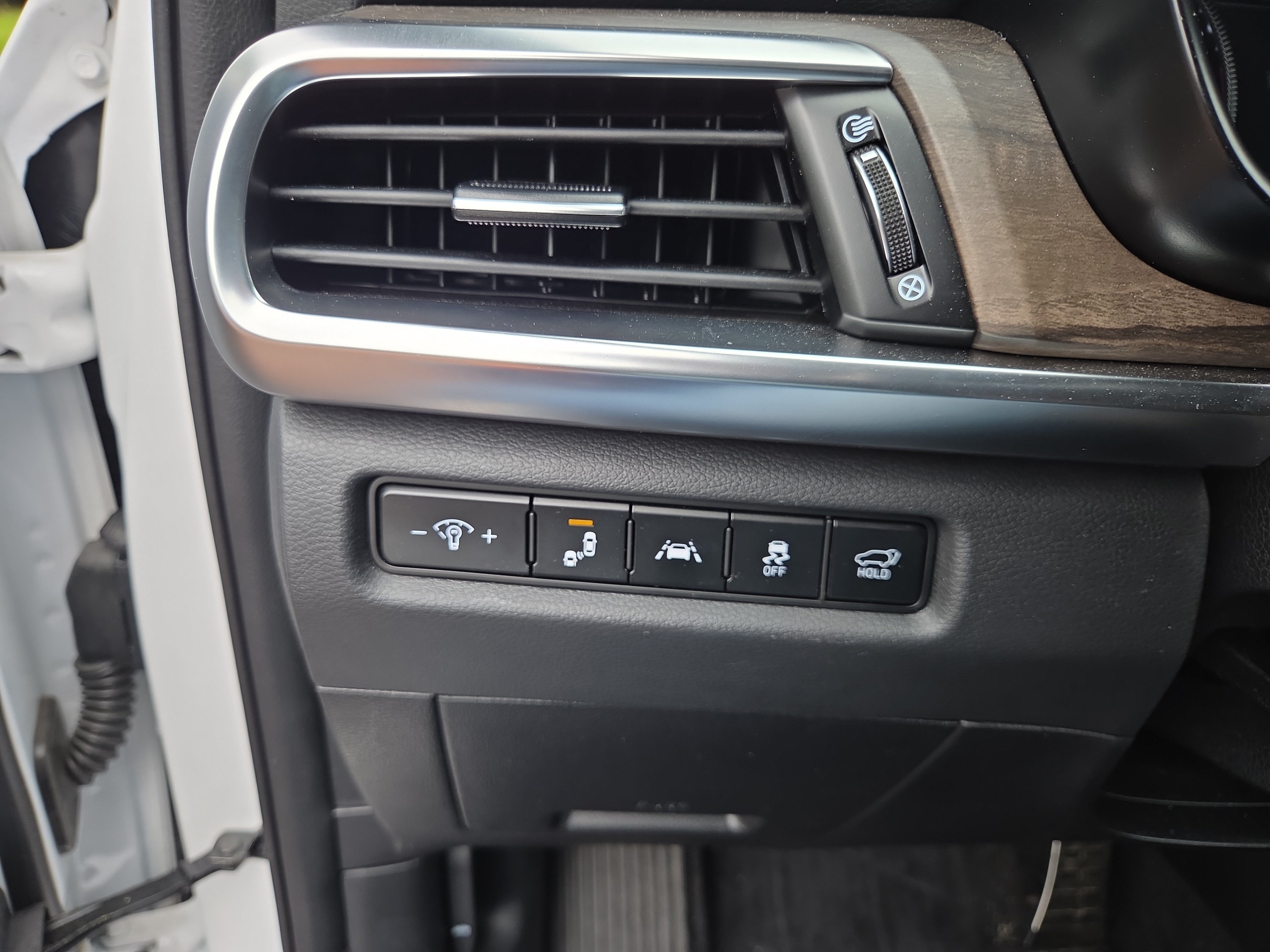 Used 2022 Kia Telluride SX w/ SX Prestige Package AWD/4WD image 32