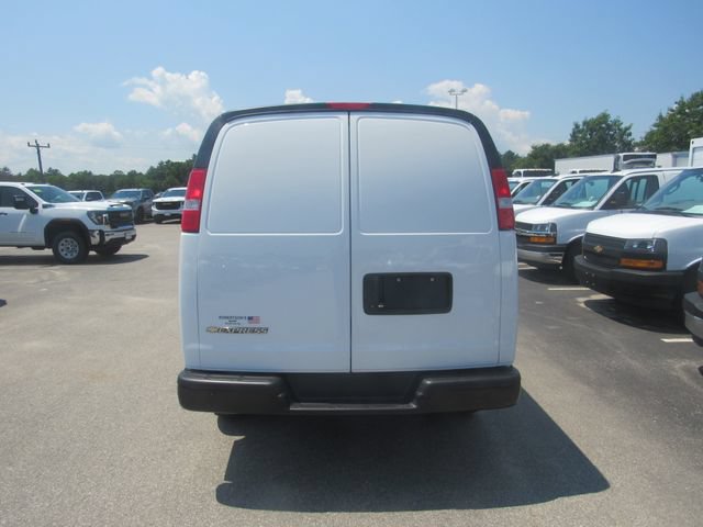 Certified 2025 Chevrolet Express 2500 w/ Driver Convenience Package RWD image 5