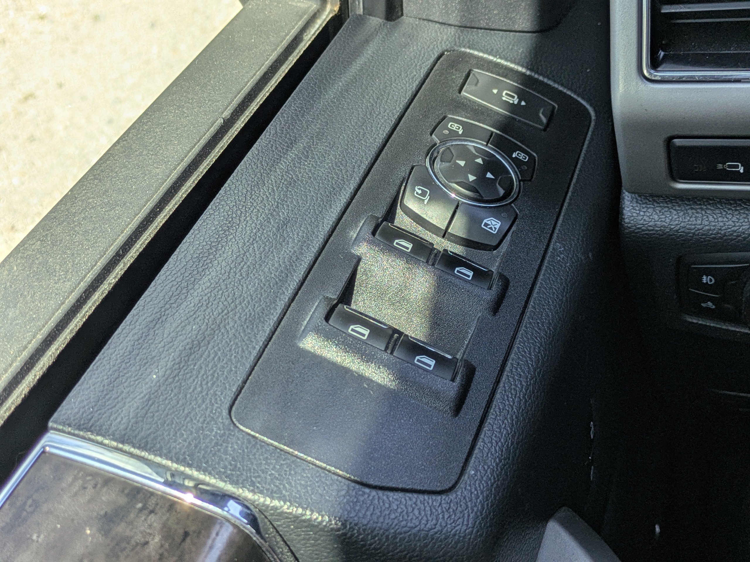 Used 2022 Ford F250 Lariat AWD/4WD image 20