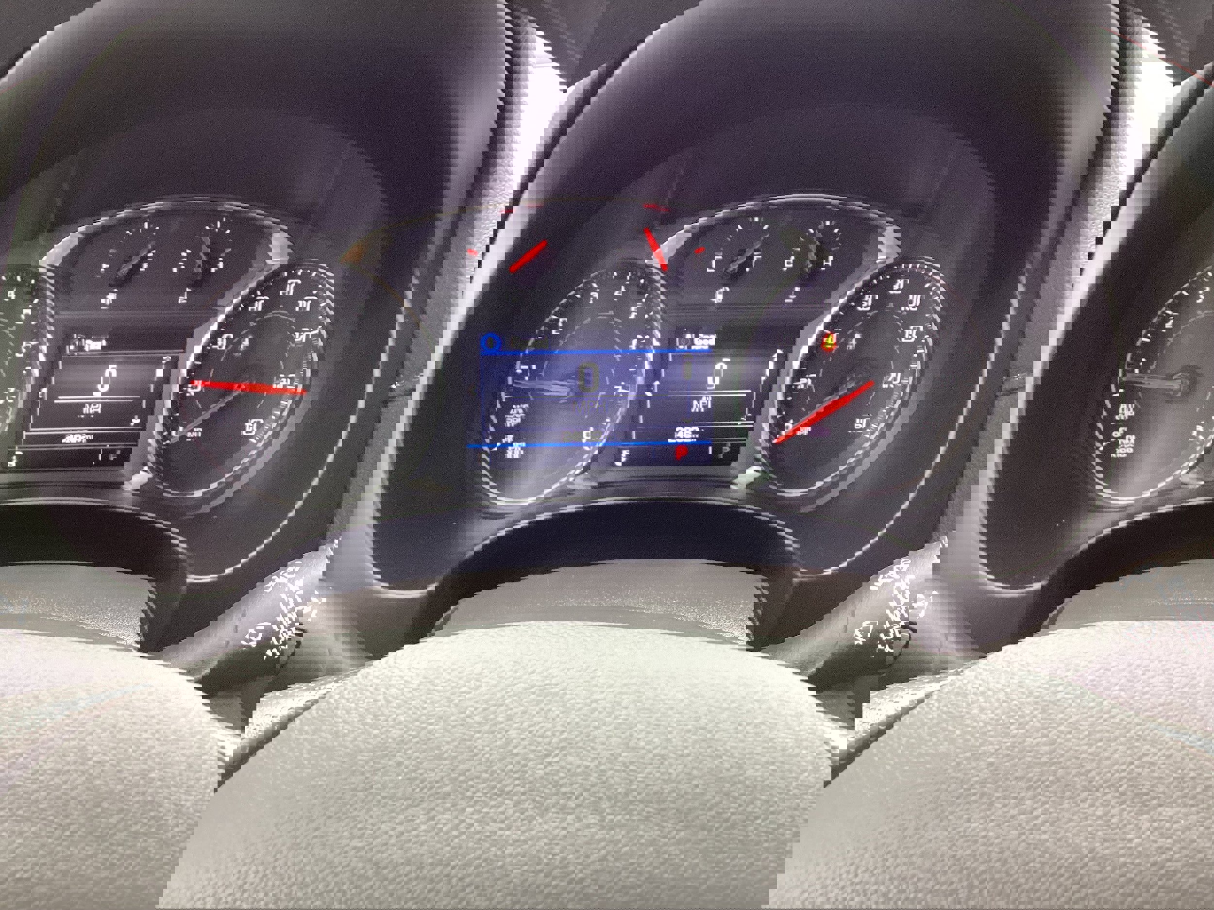 Used 2024 GMC Terrain SLE image 17