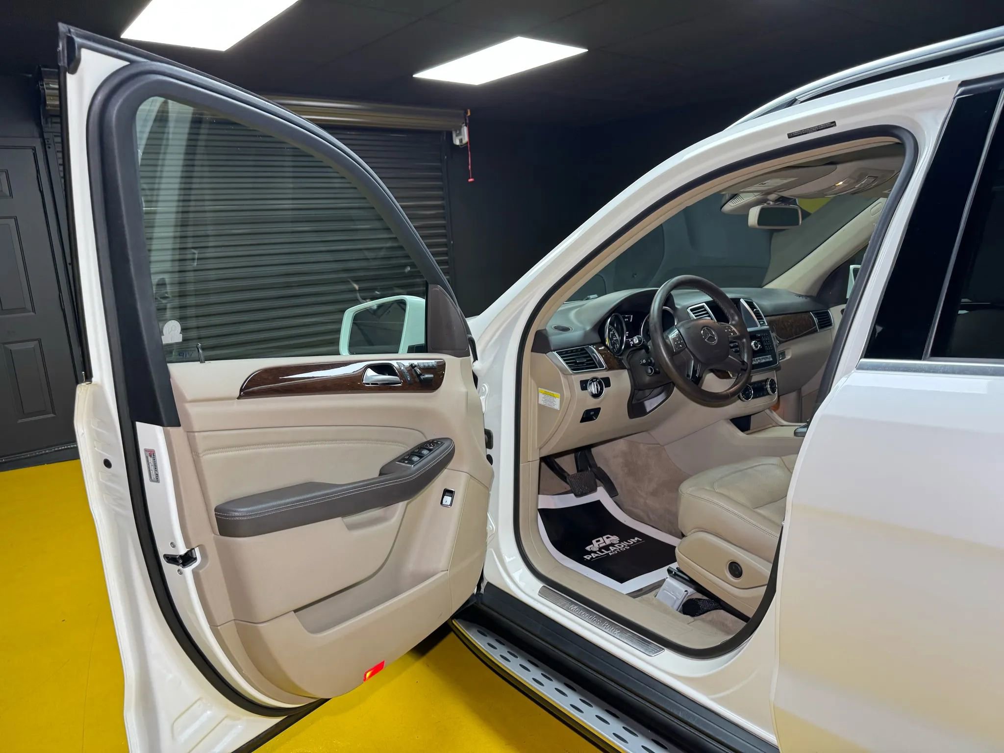 Used 2012 Mercedes-Benz ML 350 BlueTEC 4MATIC image 35