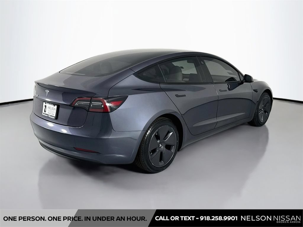 Used 2023 Tesla Model 3 Standard Range RWD image 5