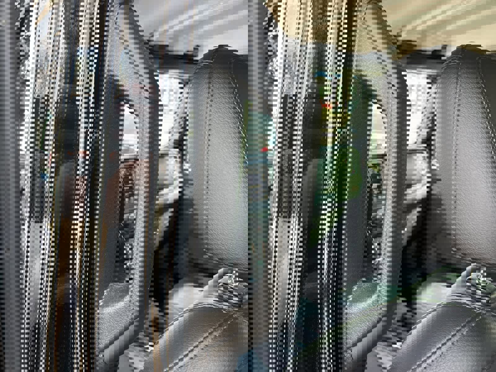 Used 2023 Jeep Wrangler Sahara image 39