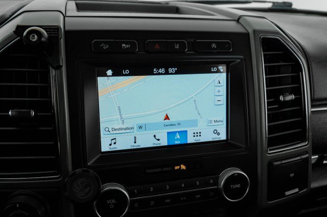 Used 2018 Ford Expedition XLT w/ Equipment Group 202A AWD/4WD image 21