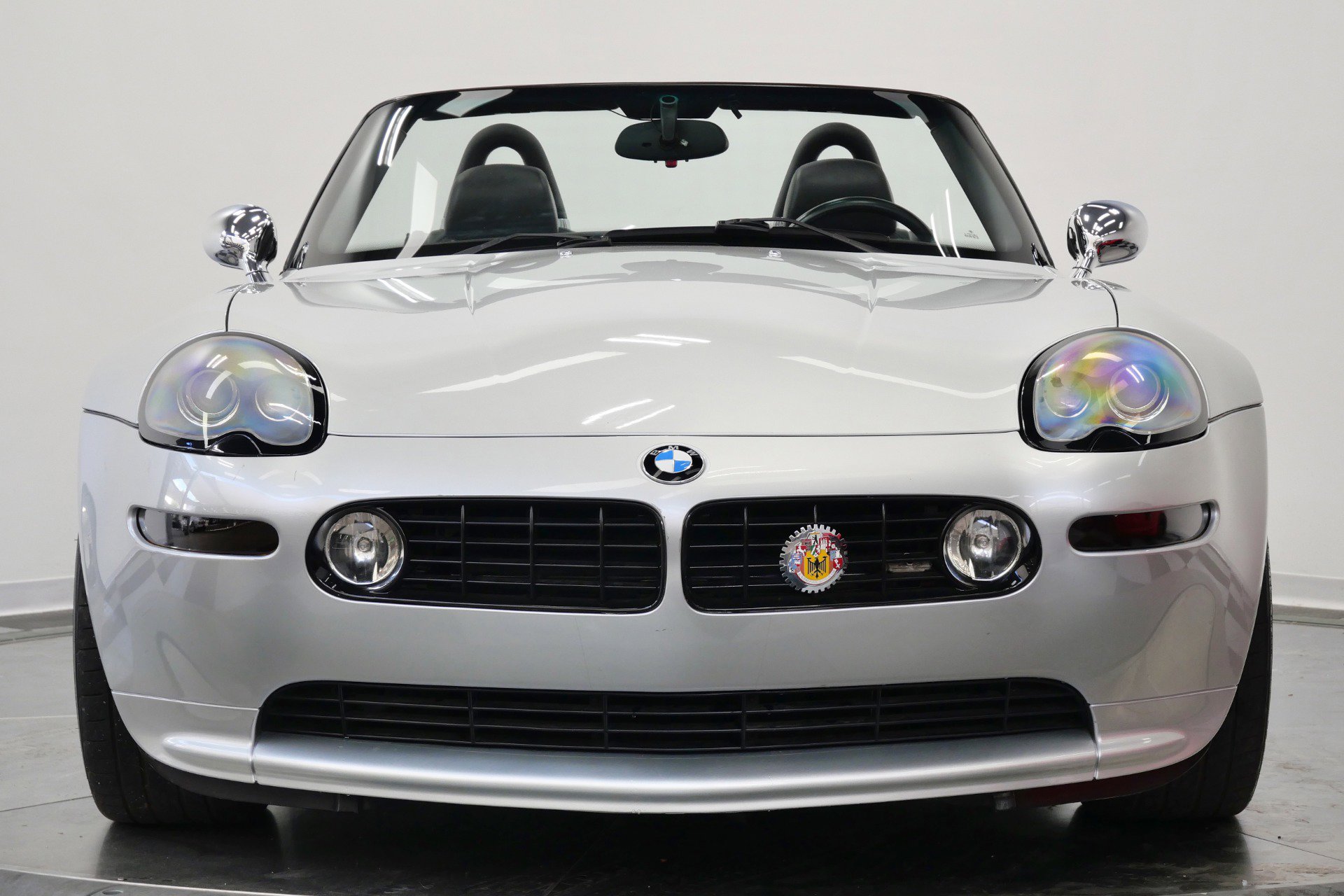 Used 2002 BMW Z8 RWD image 4