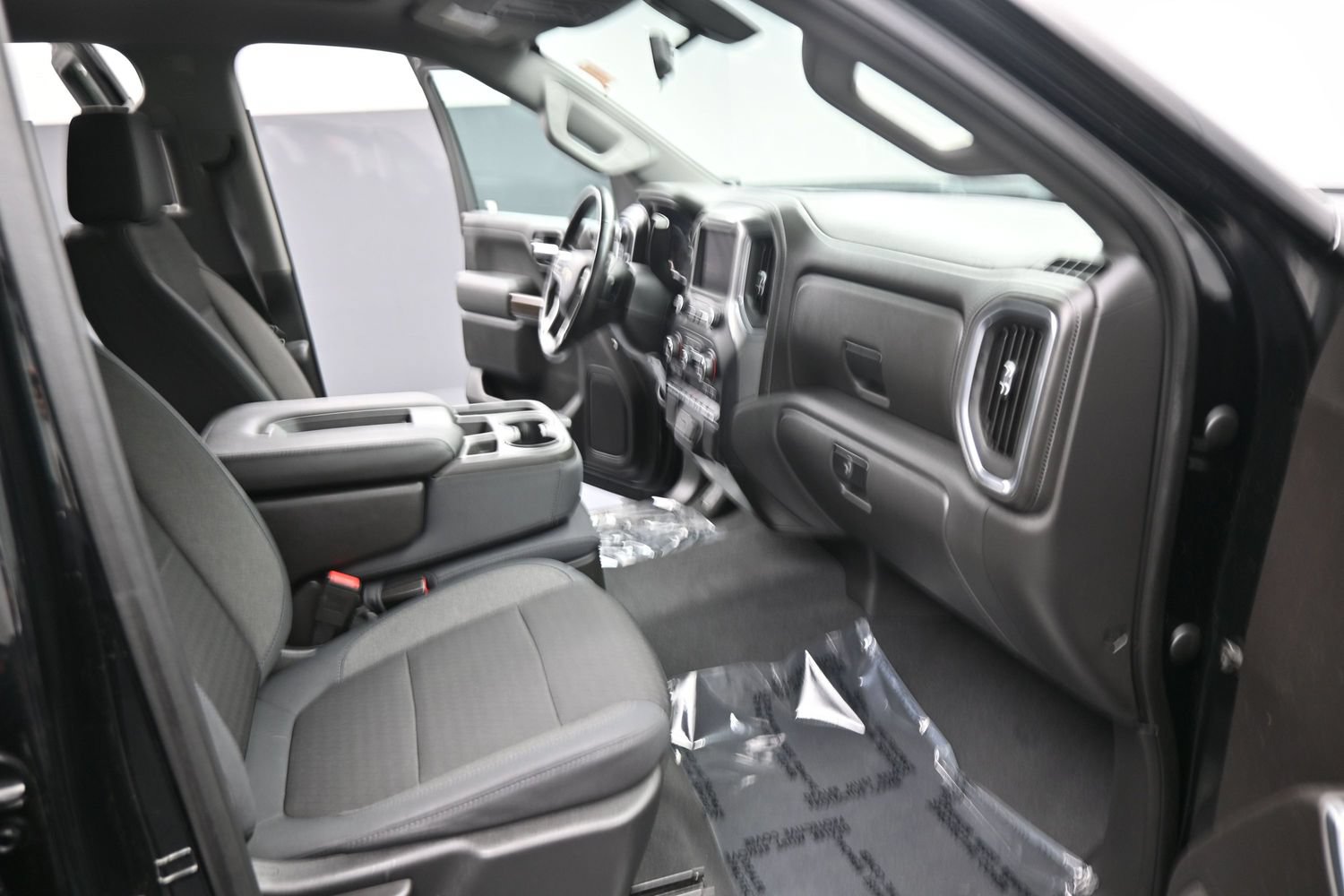 Used 2019 Chevrolet Silverado 1500 LT w/ All-Star Edition AWD/4WD image 20