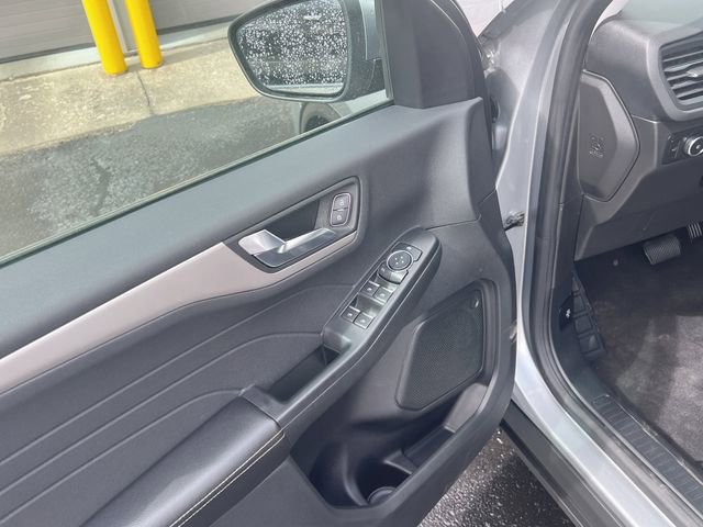 Used 2022 Ford Escape SEL image 22