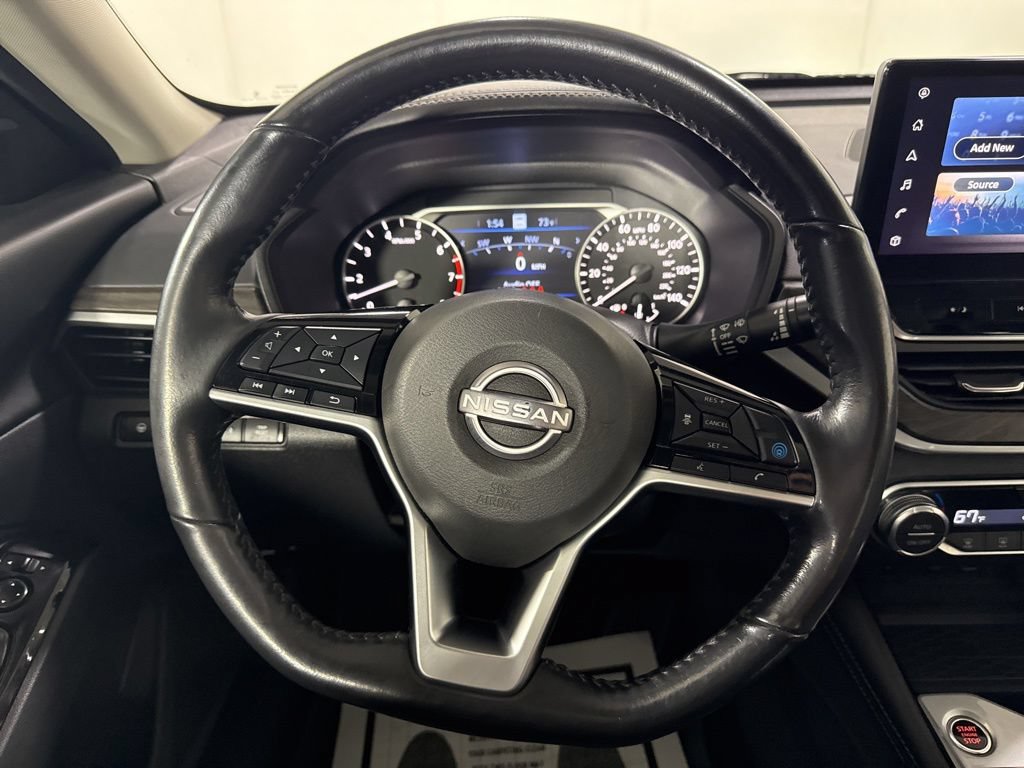 Used 2023 Nissan Altima 2.5 SL FWD image 21