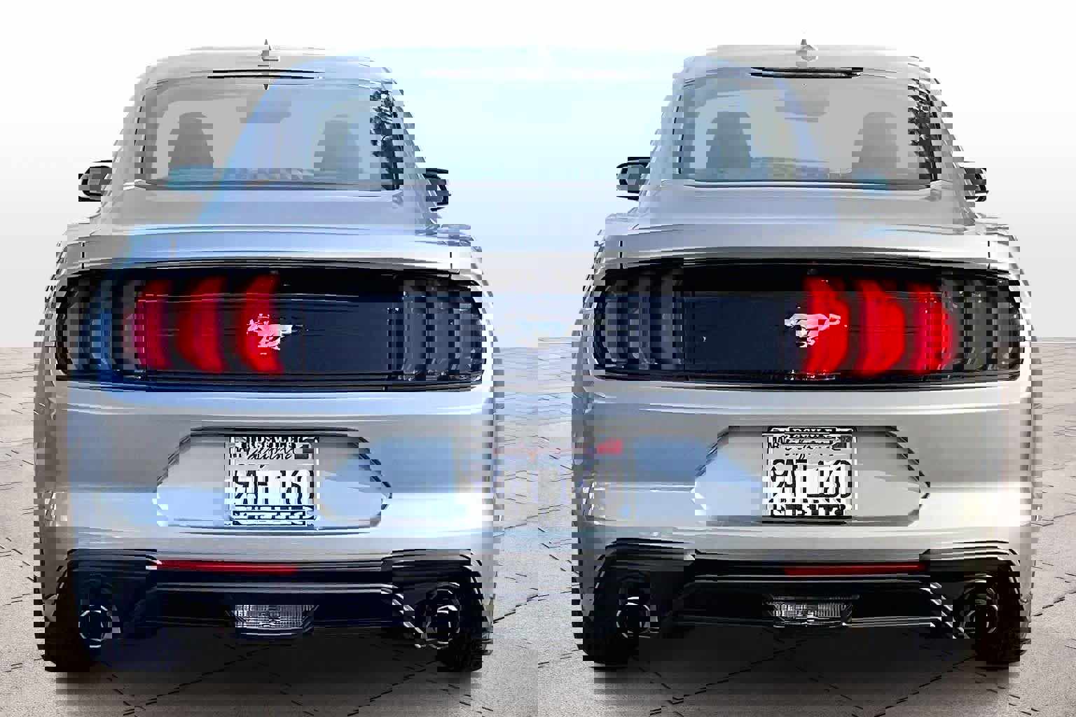 Used 2021 Ford Mustang EcoBoost image 7