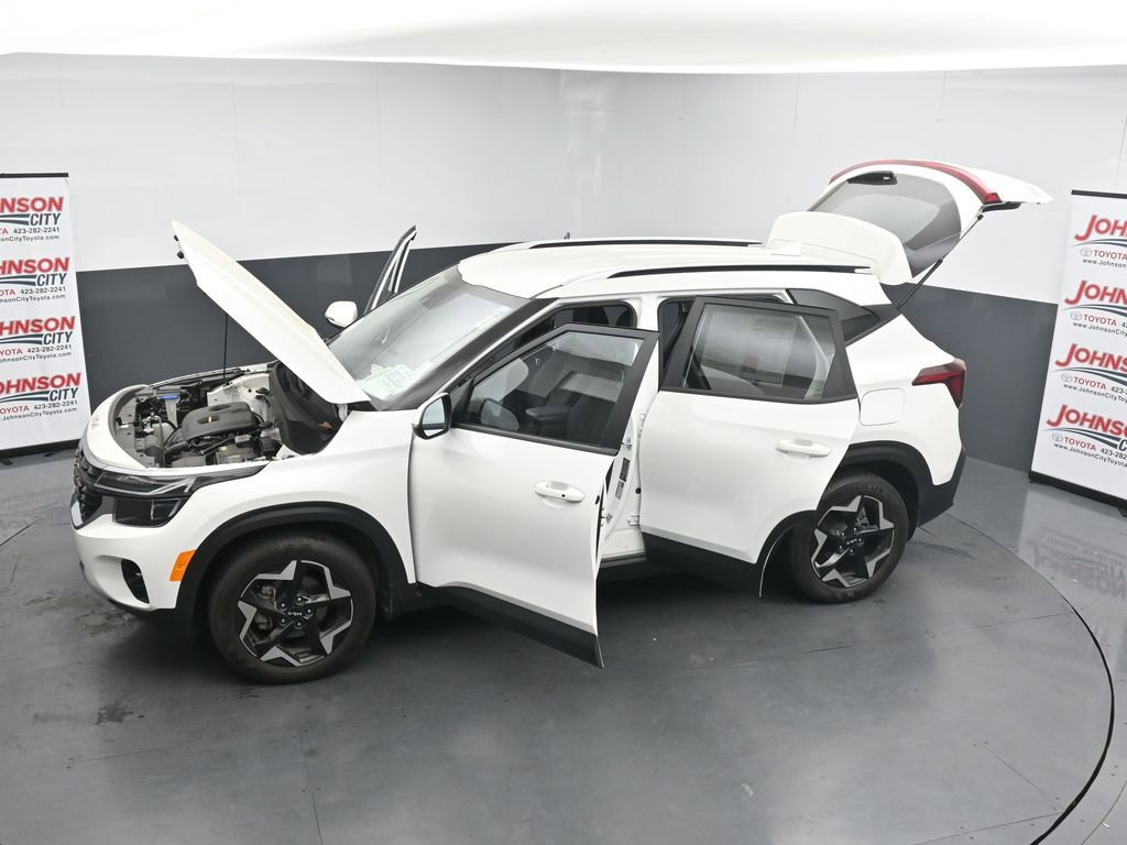 Used 2025 Kia Seltos S image 26
