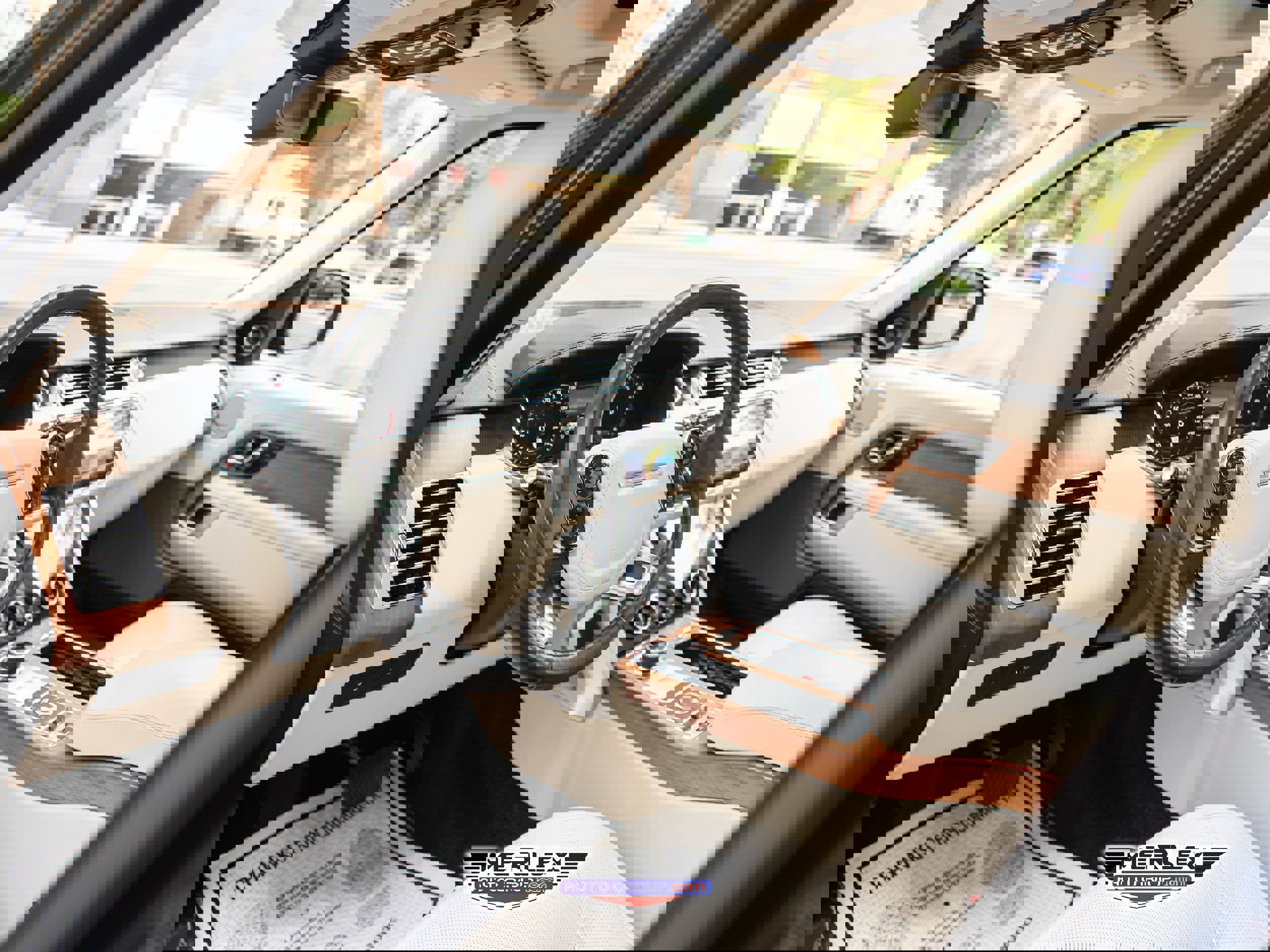 Used 2018 Land Rover Range Rover Supercharged image 13