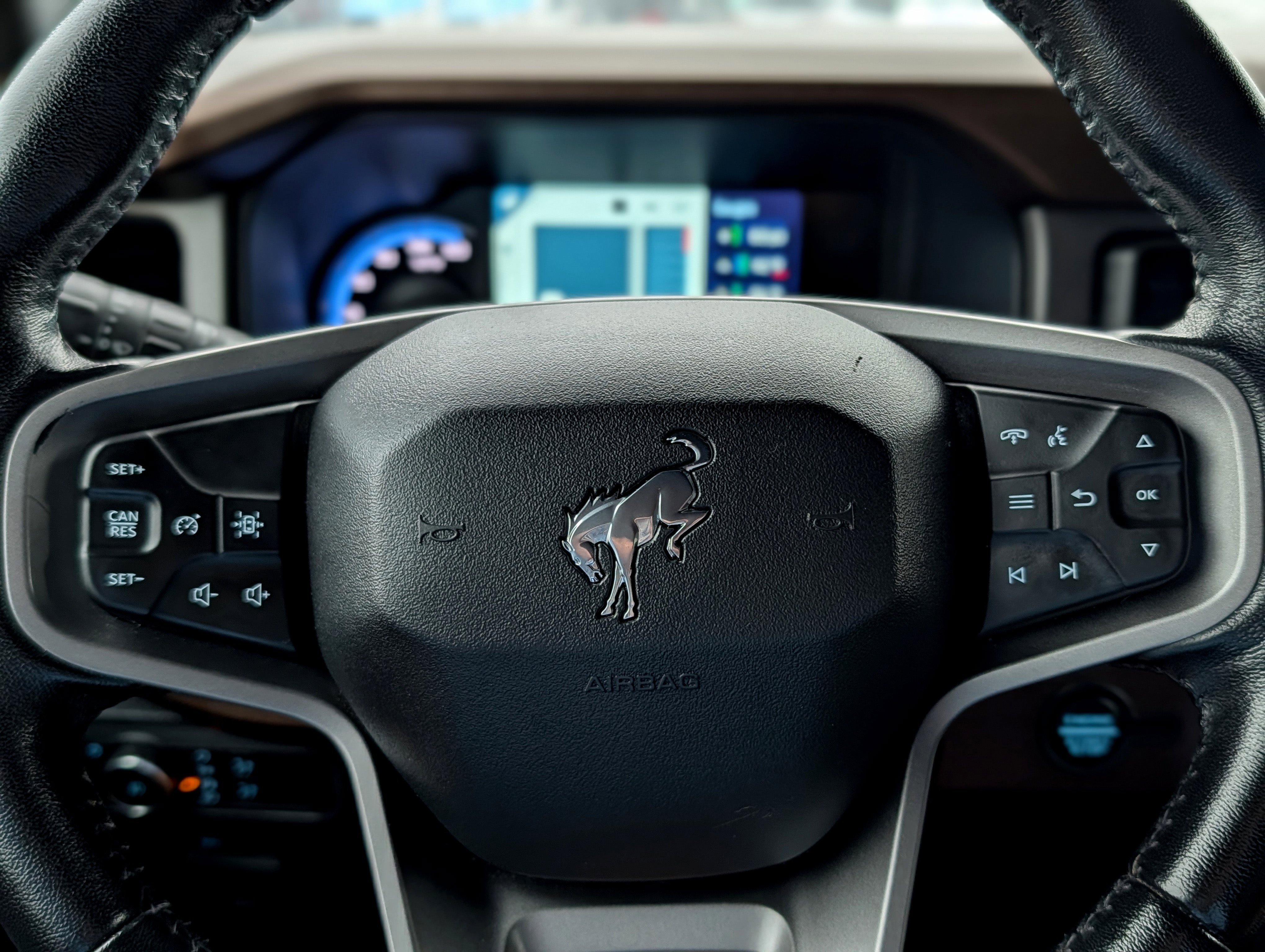 Used 2022 Ford Bronco Outer Banks image 25