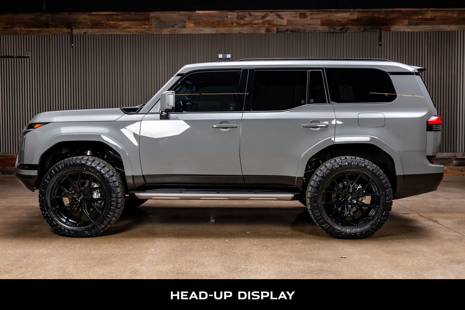 Used 2024 Lexus GX 550 image 6