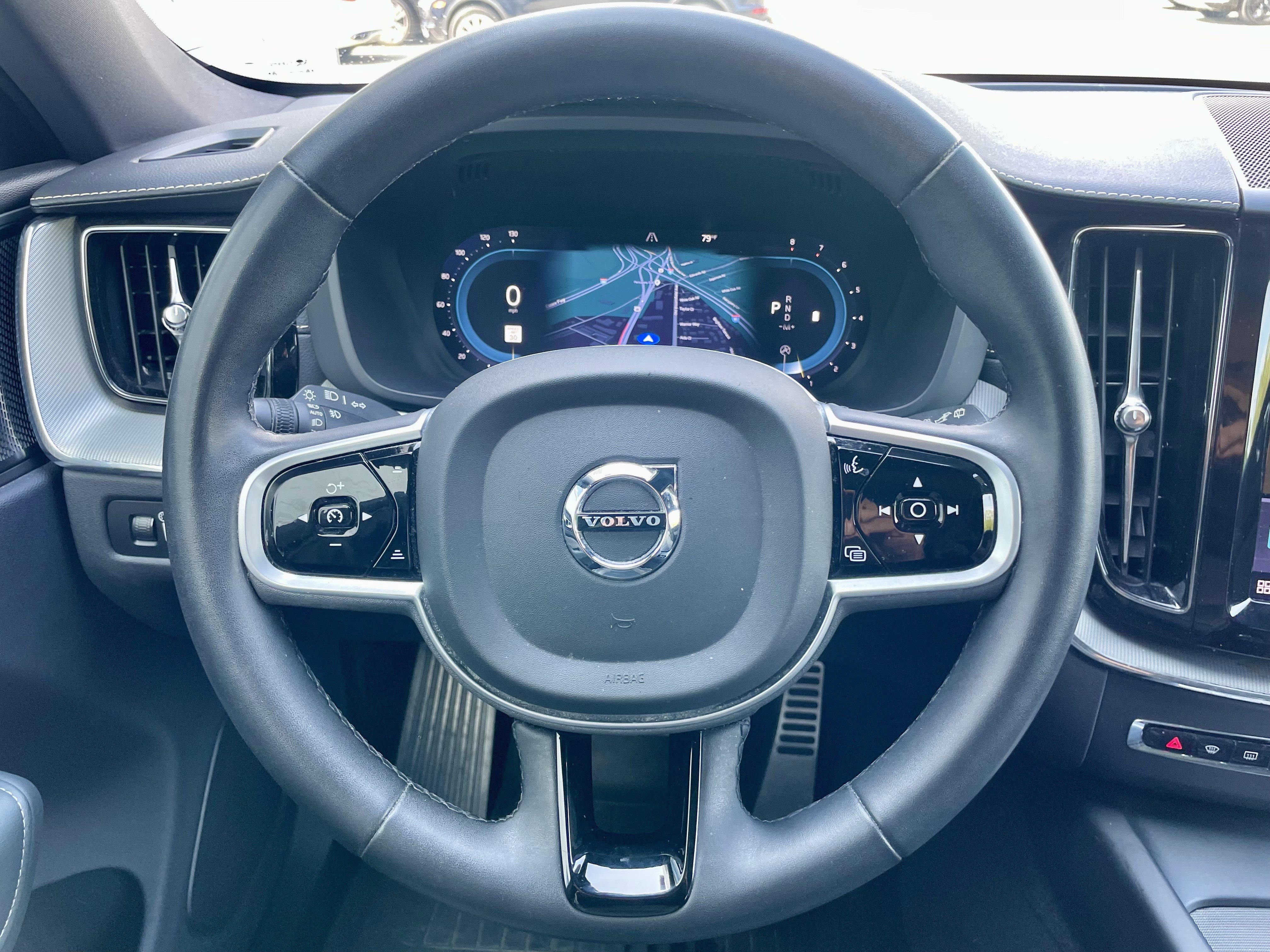 Used 2022 Volvo XC60 B6 R-Design w/ Advanced Package image 21