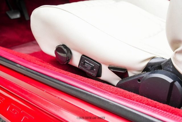 Used 1989 Ford Mustang GT RWD image 42