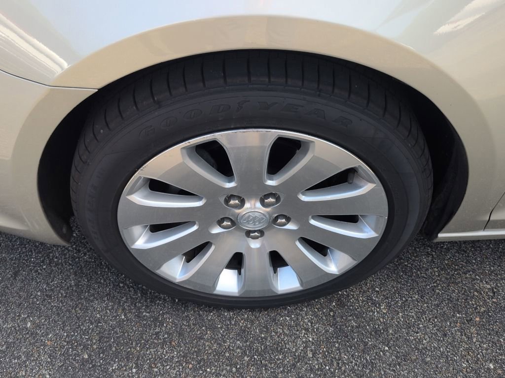 Used 2015 Buick LaCrosse Leather w/ Experience Buick Package AWD/4WD image 38