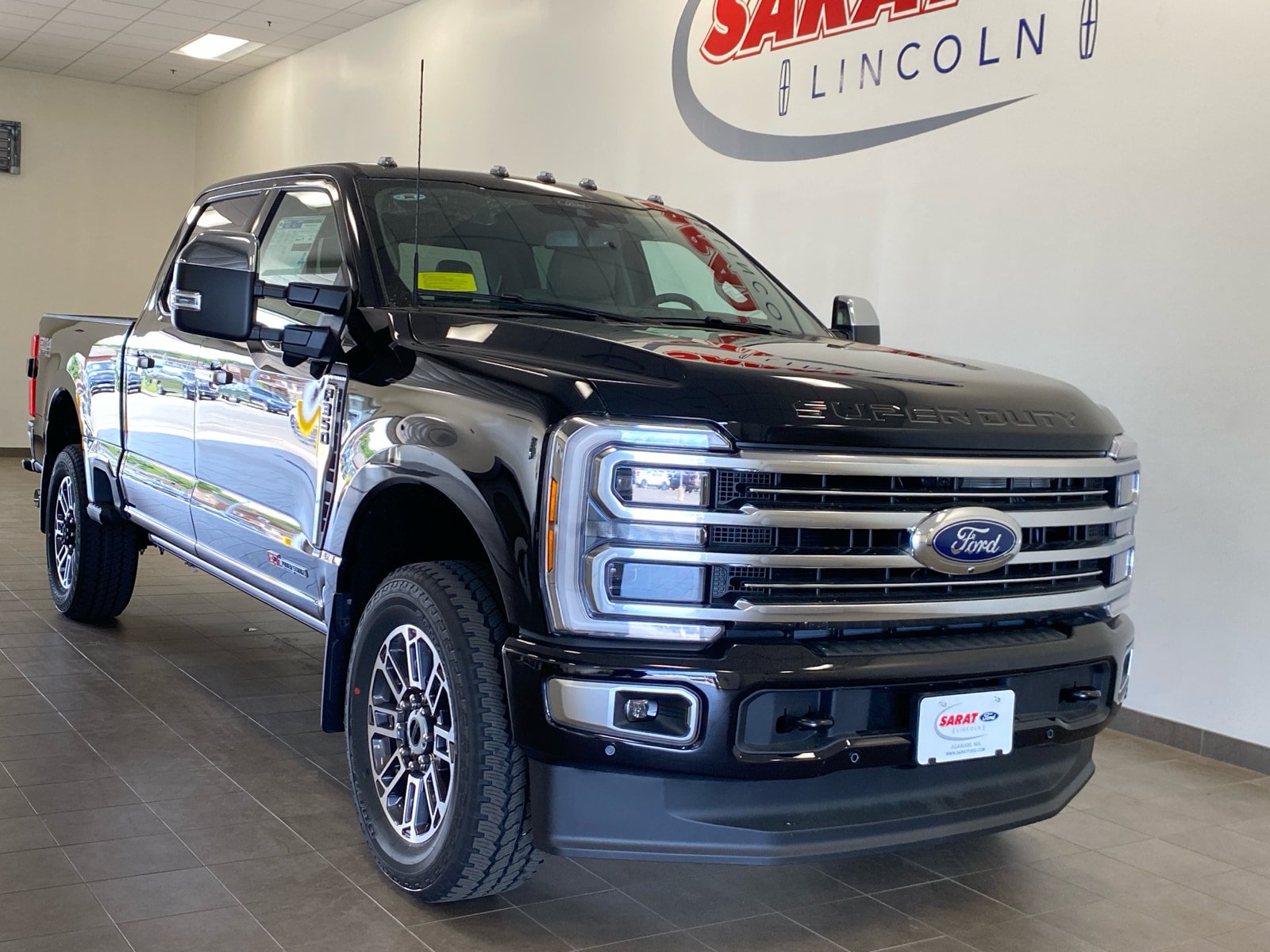 New 2026 Ford F350 Platinum w/ Platinum Plus Package AWD/4WD image 2