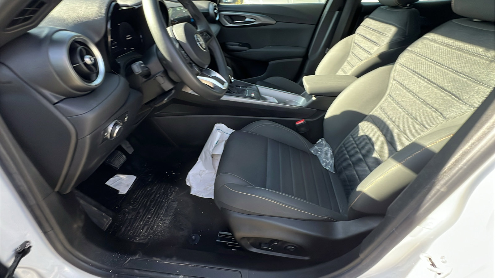 Used 2024 Alfa Romeo Tonale Sprint image 16