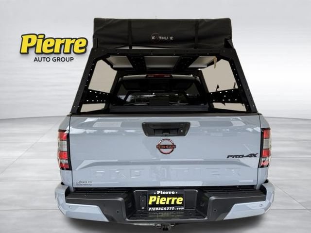 Used 2024 Nissan Frontier PRO-4X AWD/4WD image 3