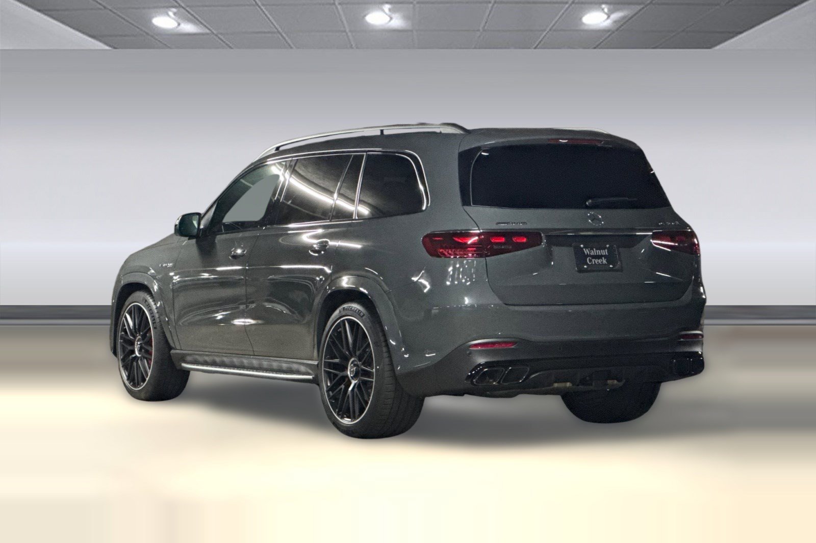 New 2026 Mercedes-Benz GLS 63 AMG 4MATIC image 3