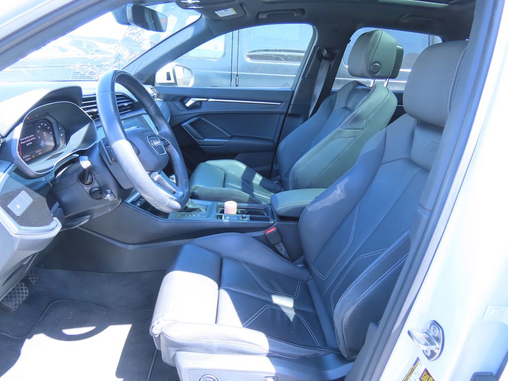 Used 2021 Audi Q3 2.0T Premium w/ Convenience Package AWD/4WD image 10
