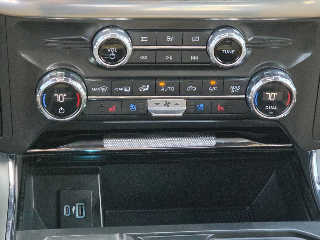 Used 2021 Ford F150 Lariat w/ Trailer Tow Package AWD/4WD image 35