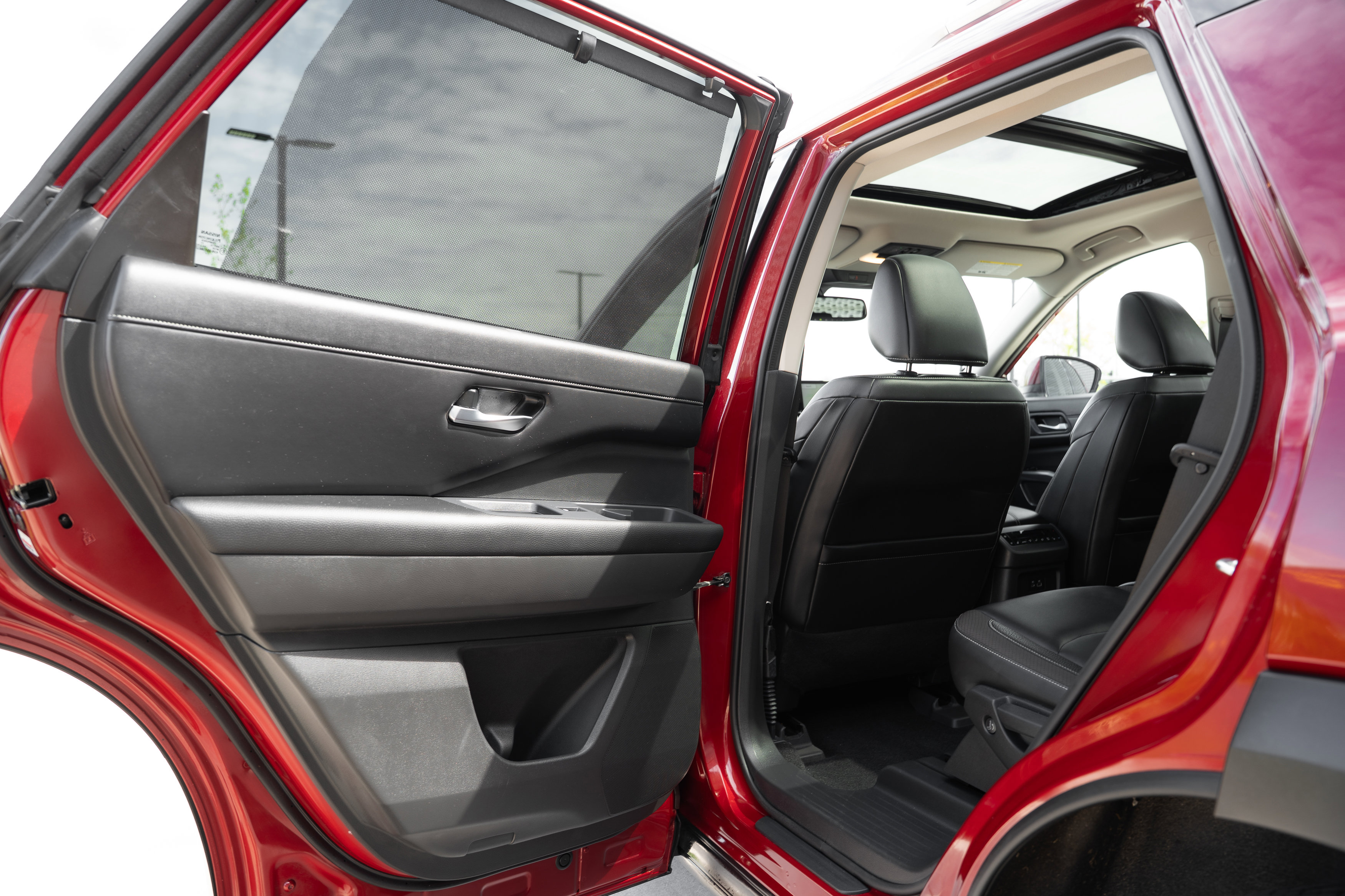 Used 2022 Nissan Pathfinder SL w/ SL Premium Package AWD/4WD image 29
