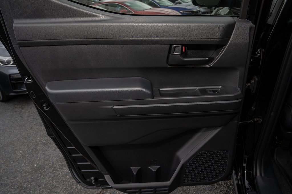 Certified 2024 Toyota Tacoma SR5 image 9