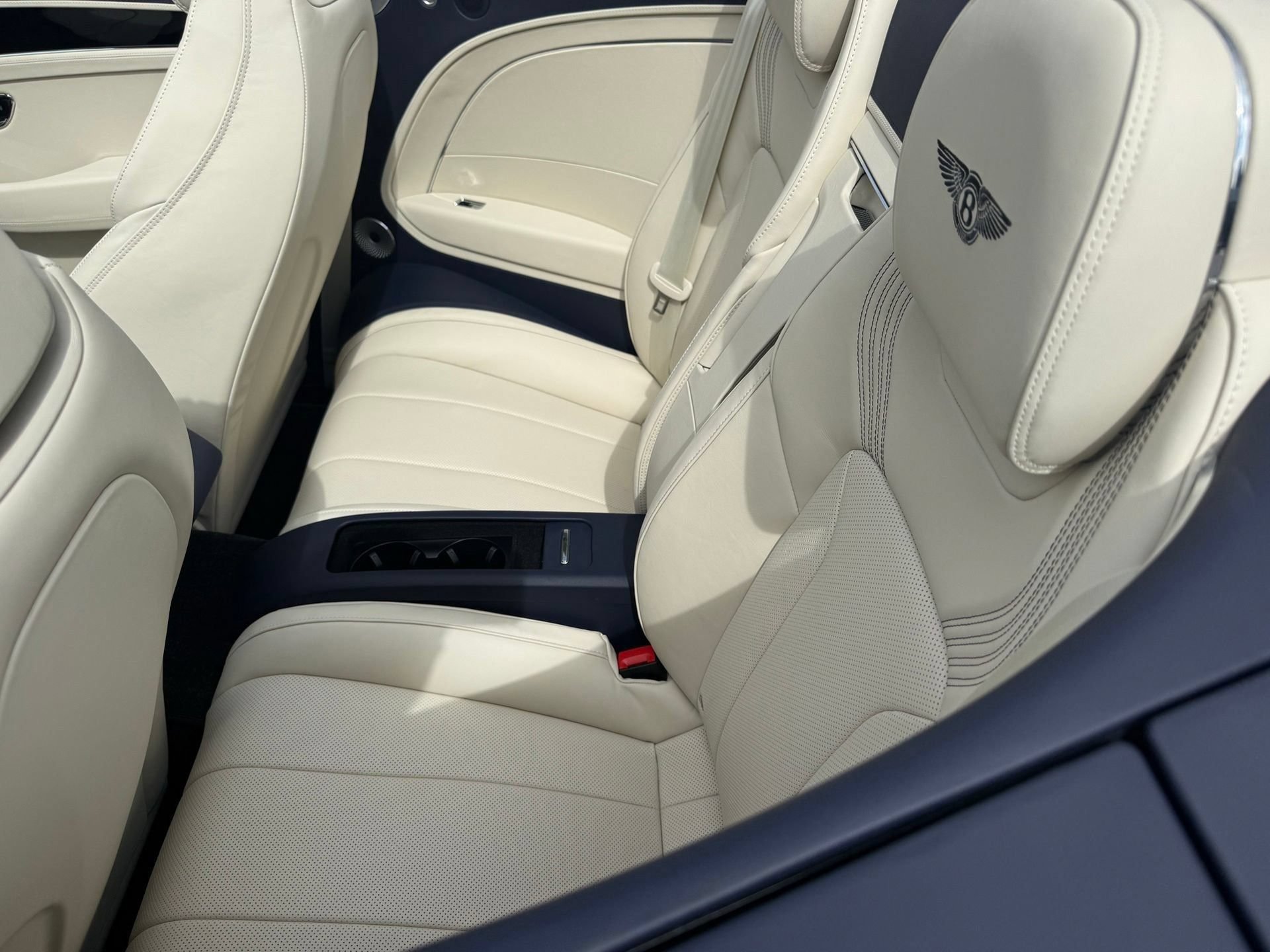 New 2026 Bentley Continental GTC AWD/4WD image 46