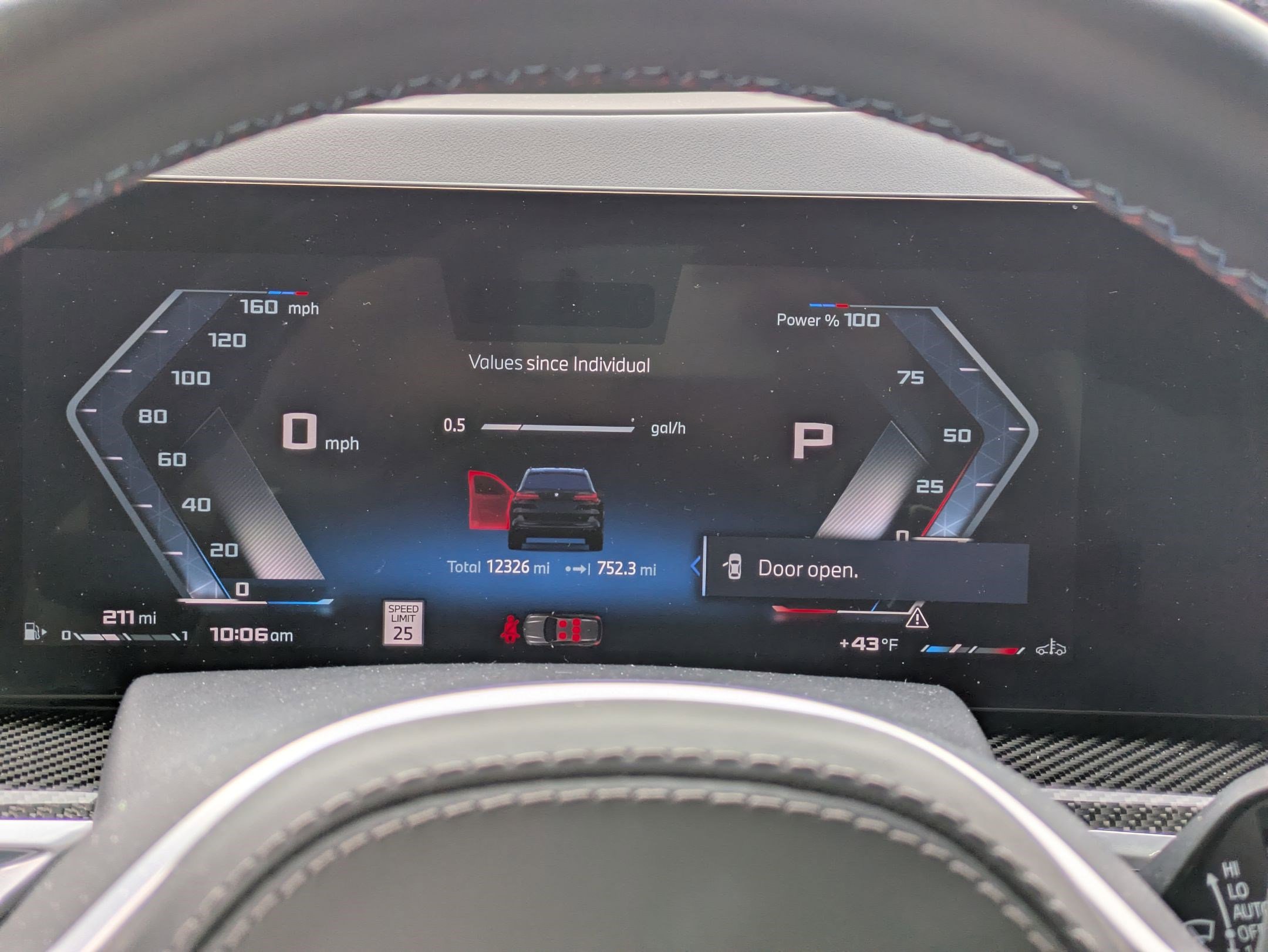 Used 2025 BMW X5 M60i image 15