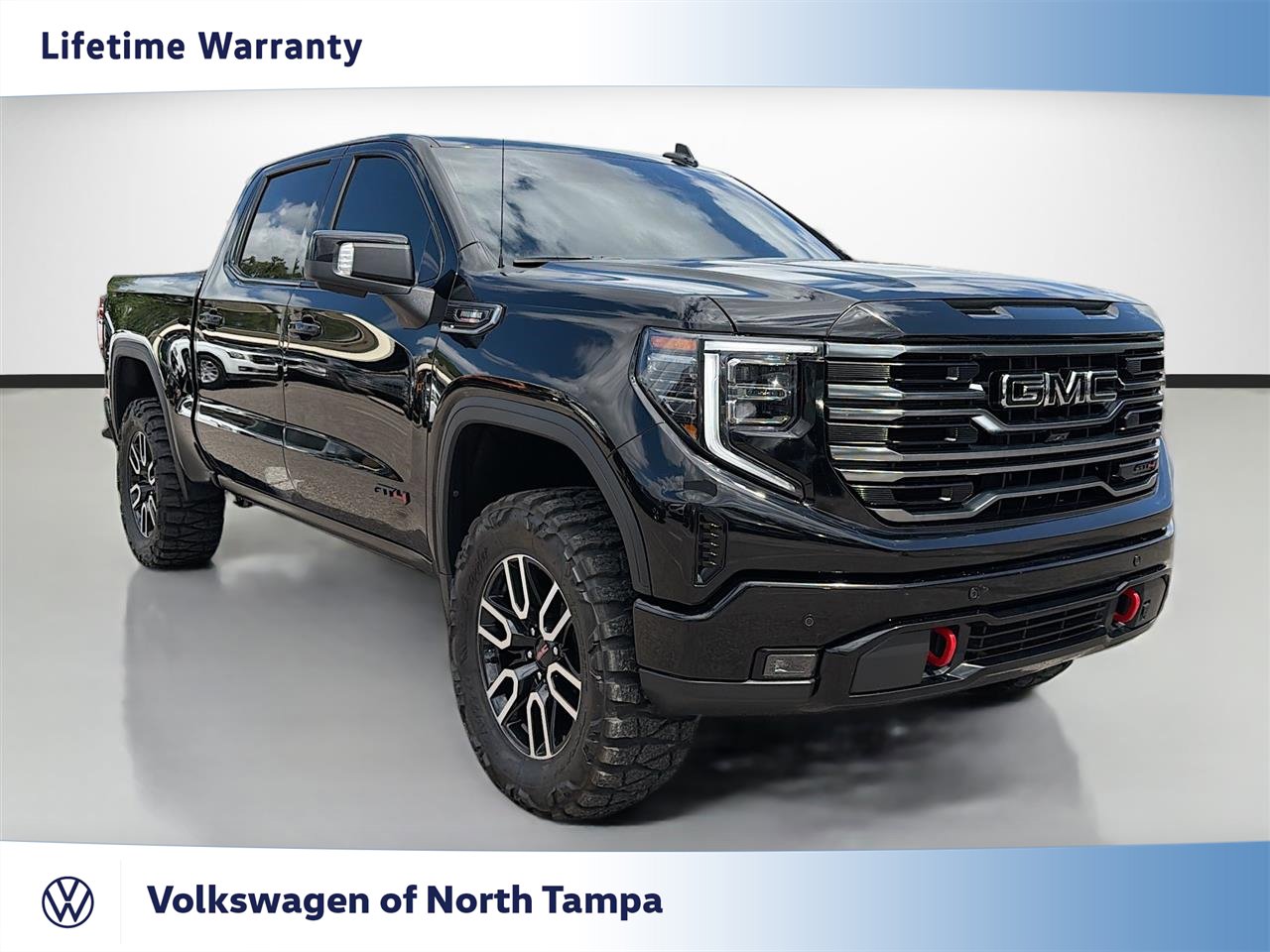 Used 2025 GMC Sierra 1500 AT4 w/ Technology Package image 1
