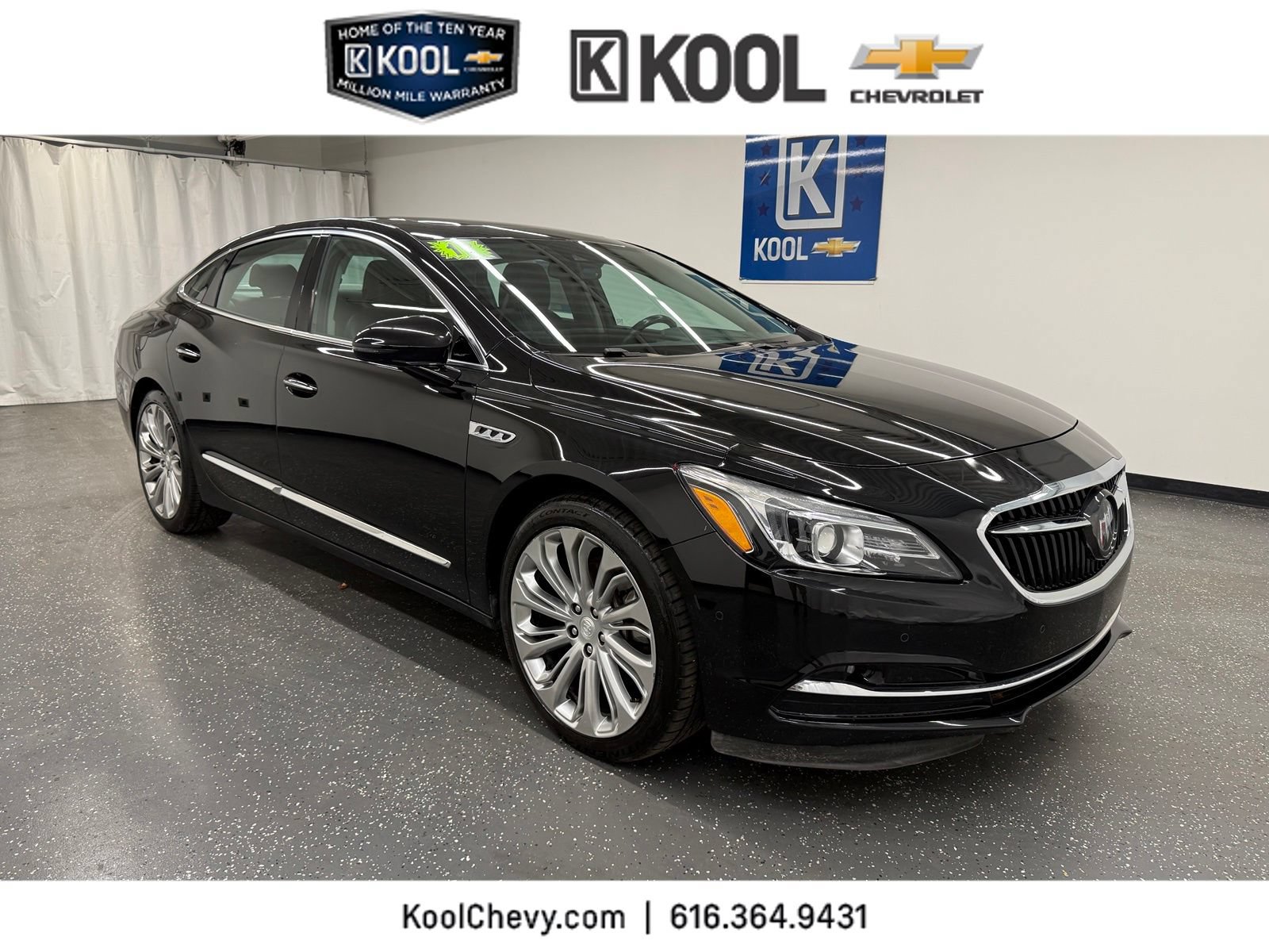 Used 2017 Buick LaCrosse Premium w/ Driver Confidence Package #2 FWD image 1