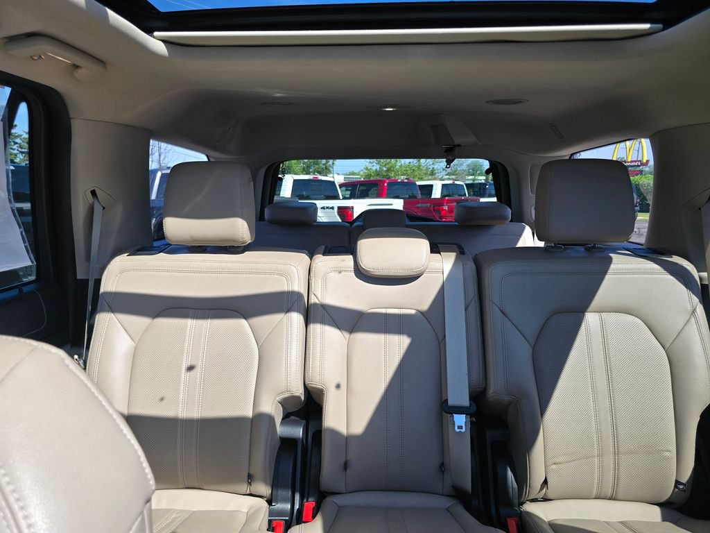 Certified 2022 Ford Expedition Limited AWD/4WD image 22