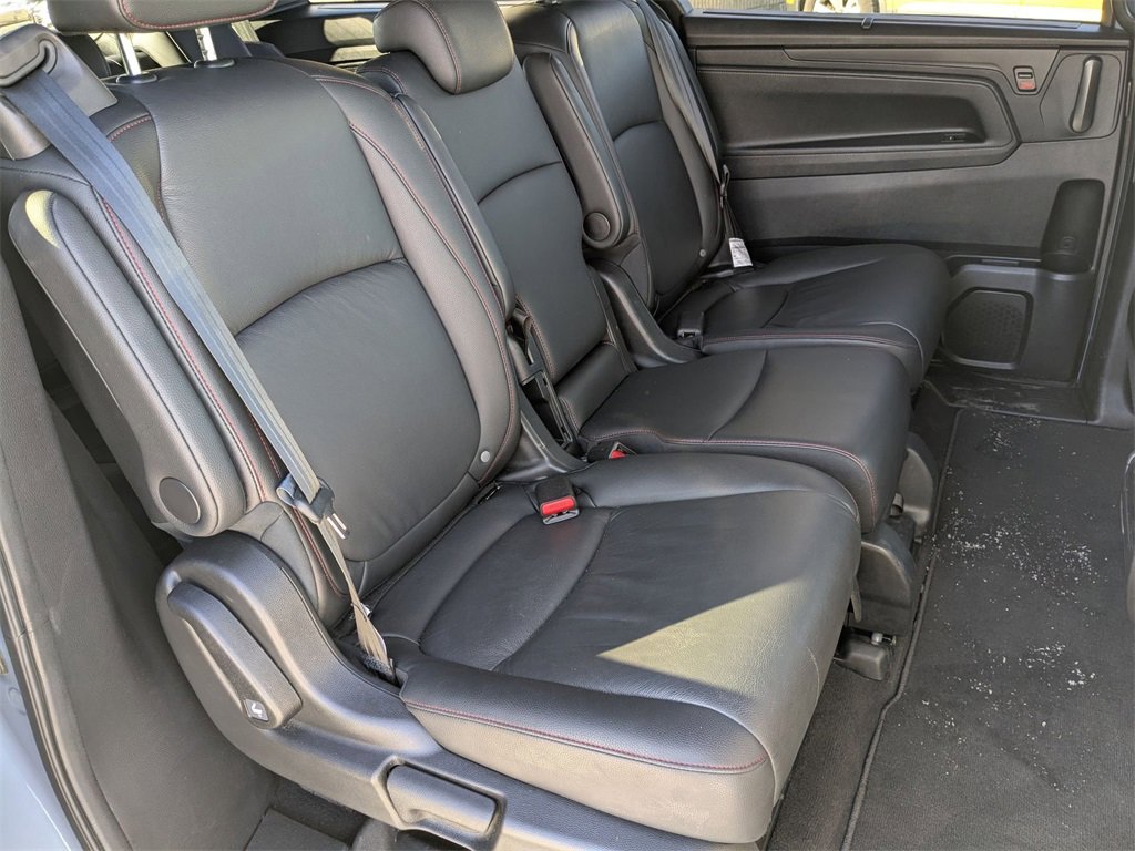 Used 2025 Honda Odyssey Sport-L image 36