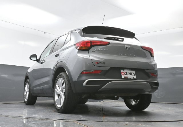 Used 2025 Buick Encore GX Preferred AWD/4WD image 47