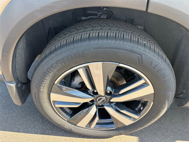 Used 2022 Nissan Rogue Platinum w/ Head-Up Display Package image 19