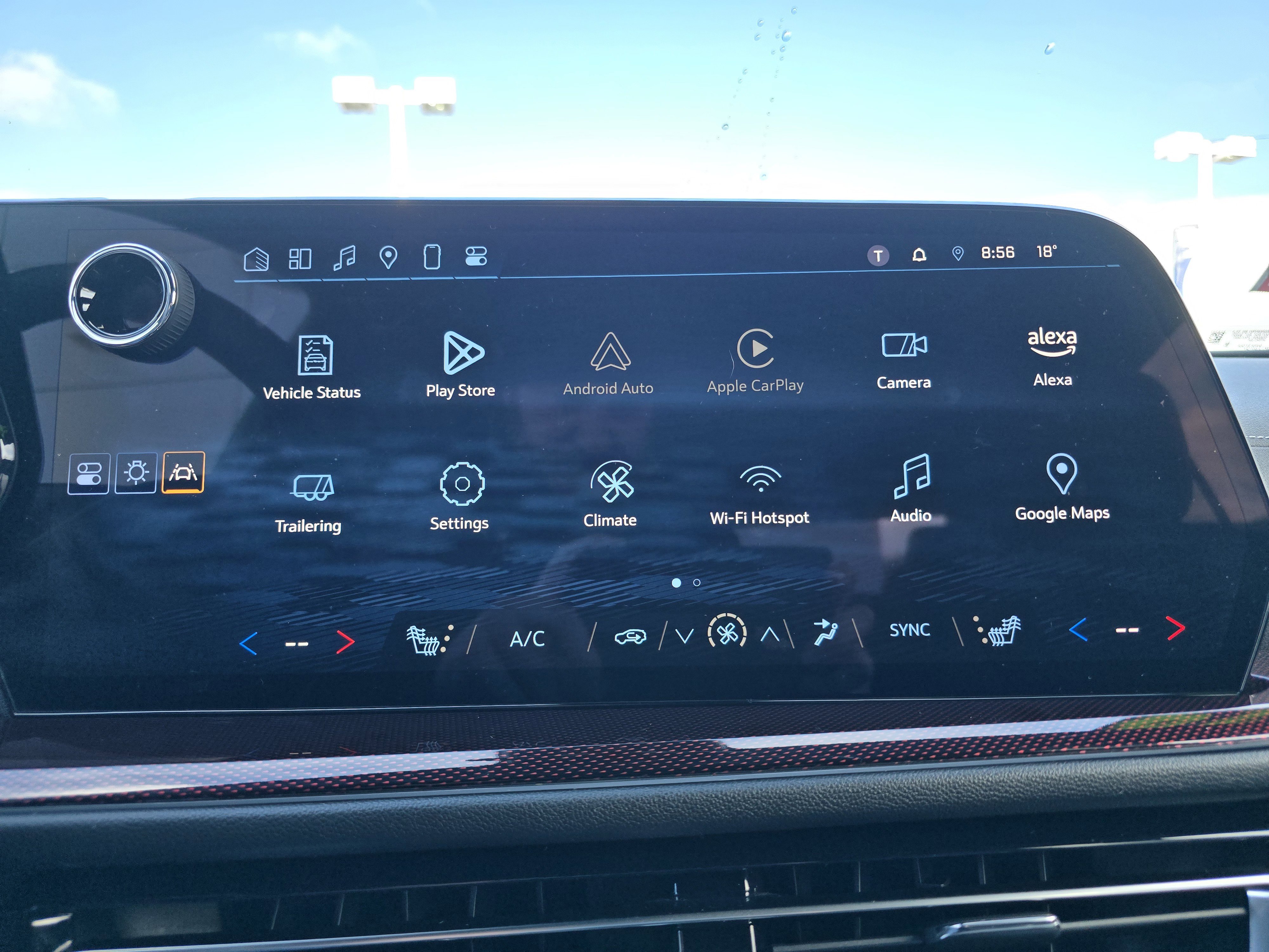 Used 2024 Chevrolet Traverse Z71 image 25