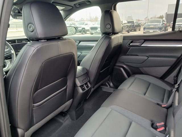 New 2026 GMC Terrain AT4 w/ Convenience Package III AWD/4WD image 13