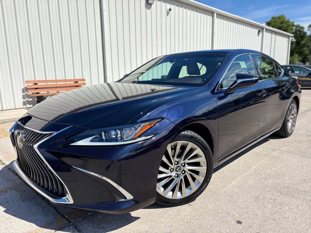 Used 2019 Lexus ES 350 Luxury w/ Accessory Package 2 FWD image 1