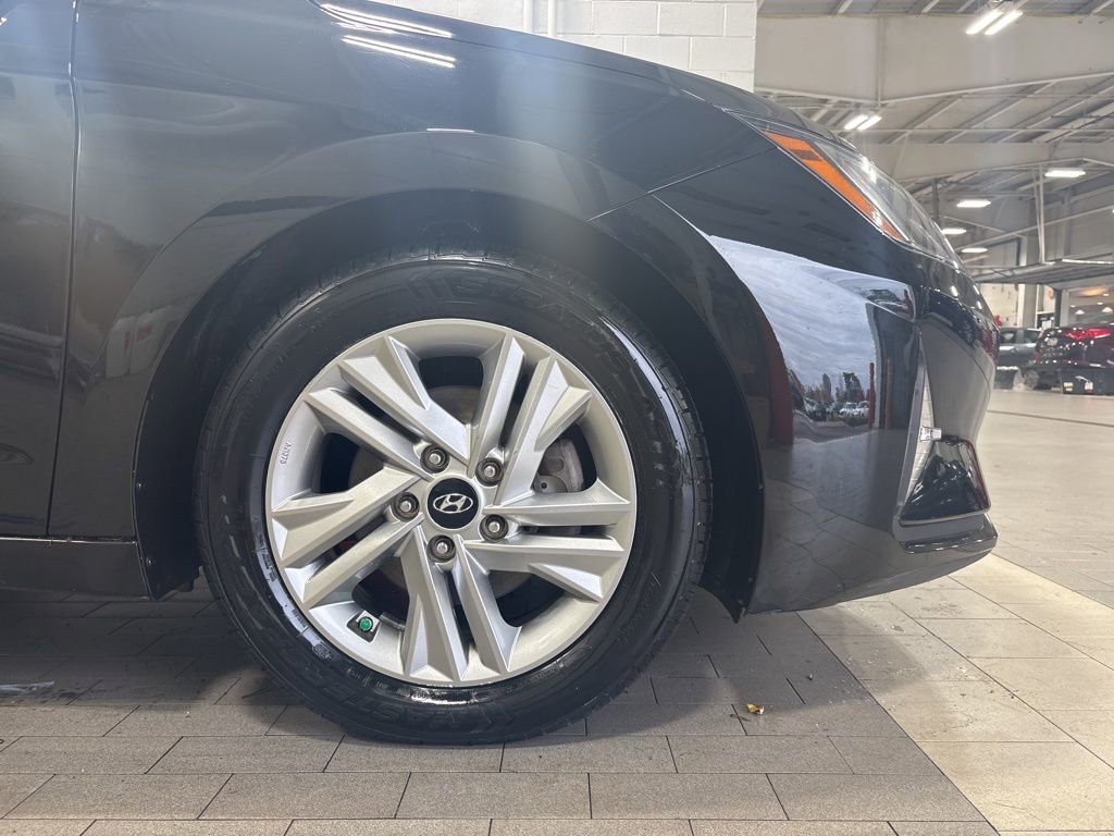 Used 2020 Hyundai Elantra SEL image 17