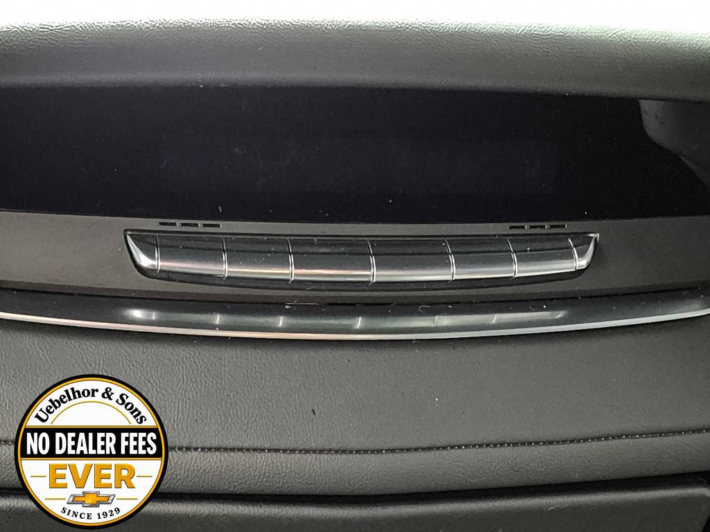 Certified 2023 Cadillac Escalade Luxury w/ LPO, Floor Liner Package AWD/4WD image 27