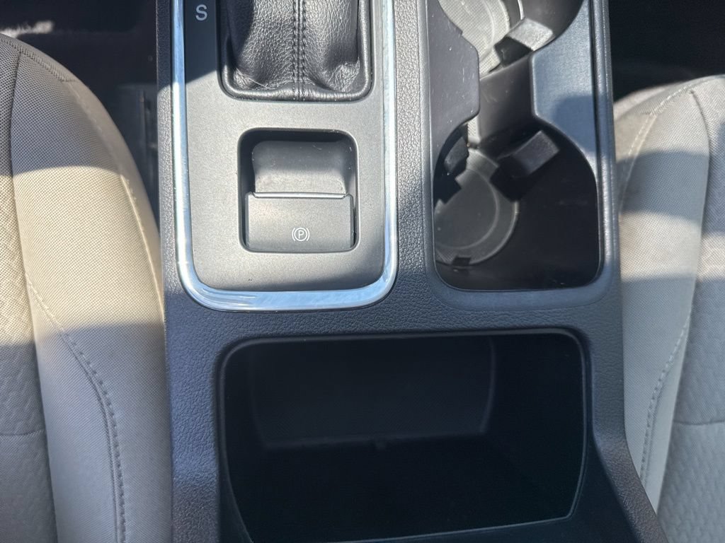Used 2018 Ford Escape SE w/ SE Sync 3 Package FWD image 40