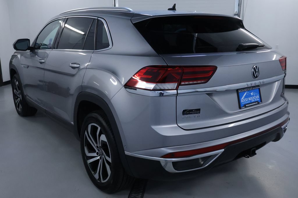 Used 2021 Volkswagen Atlas Cross Sport SEL Premium AWD/4WD image 5