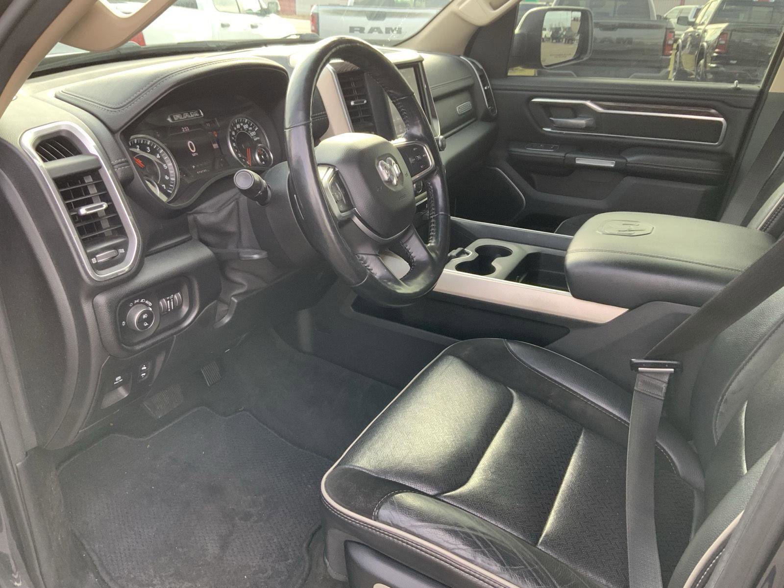 Used 2020 RAM 1500 Laramie image 28