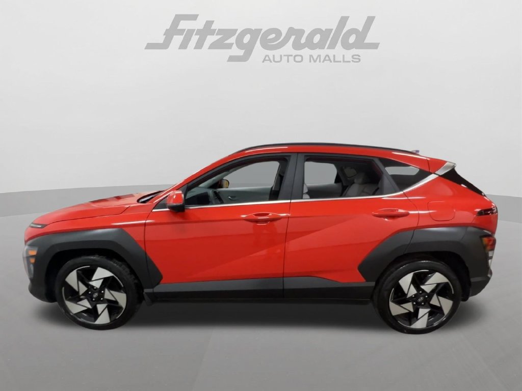 Used 2025 Hyundai Kona Limited FWD image 5
