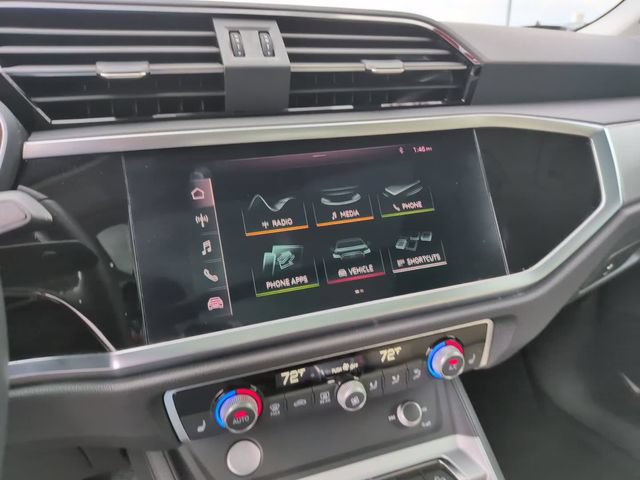Used 2020 Audi Q3 2.0T Premium Plus w/ Premium Plus Package AWD/4WD image 23