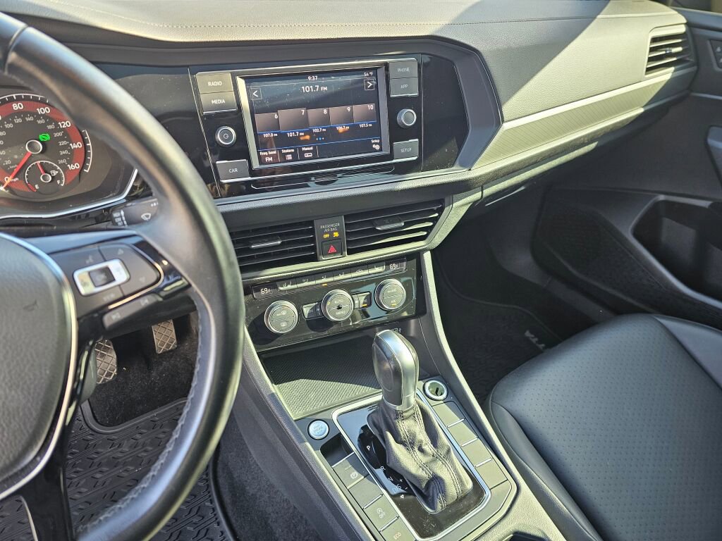 Used 2019 Volkswagen Jetta SE image 28